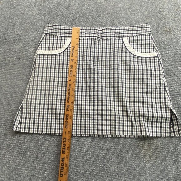 Izod‎ Golf Classics Skort Womens 10 Black & White Plaid Stretch  Preppy Beach - Picture 3 of 6